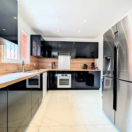 Ferienhaus Recente